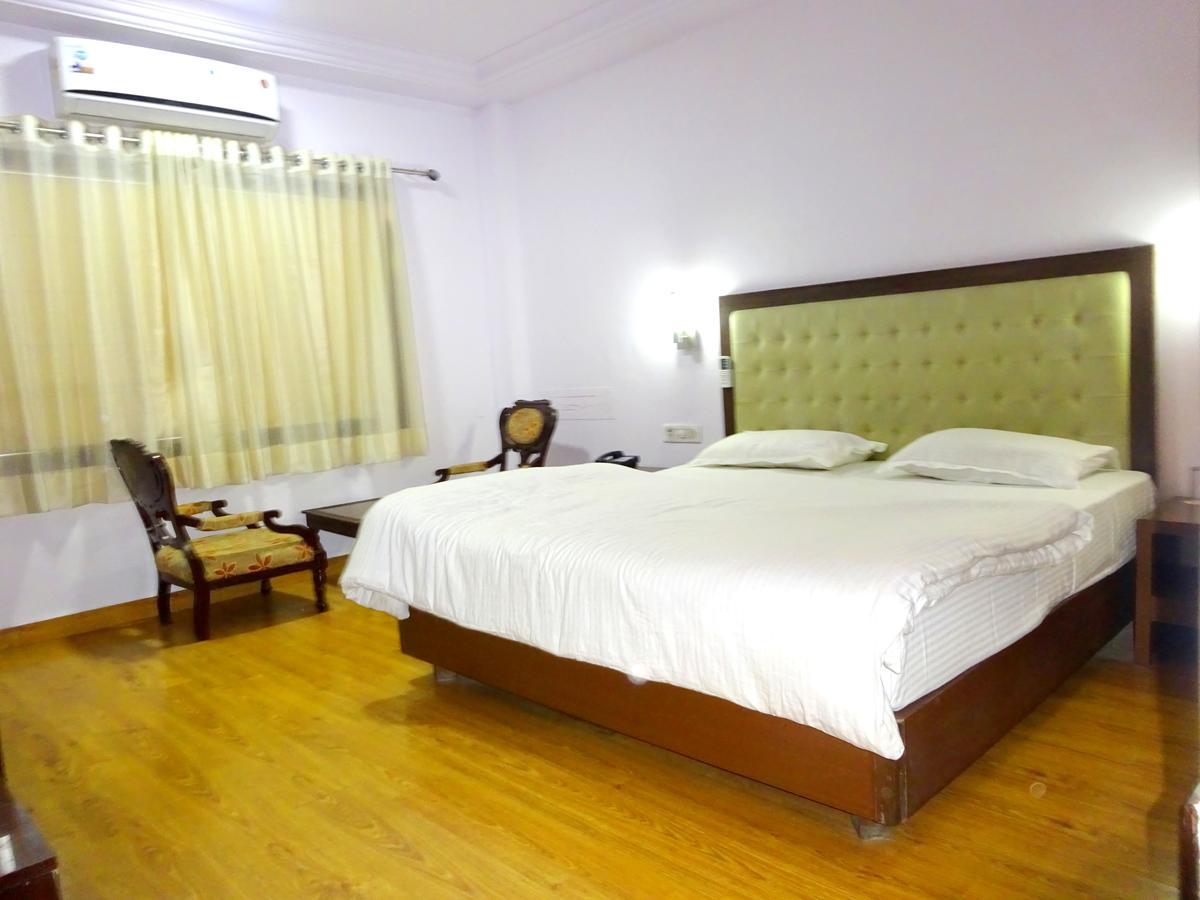 Hotel Utsav Nathdwara Luaran gambar