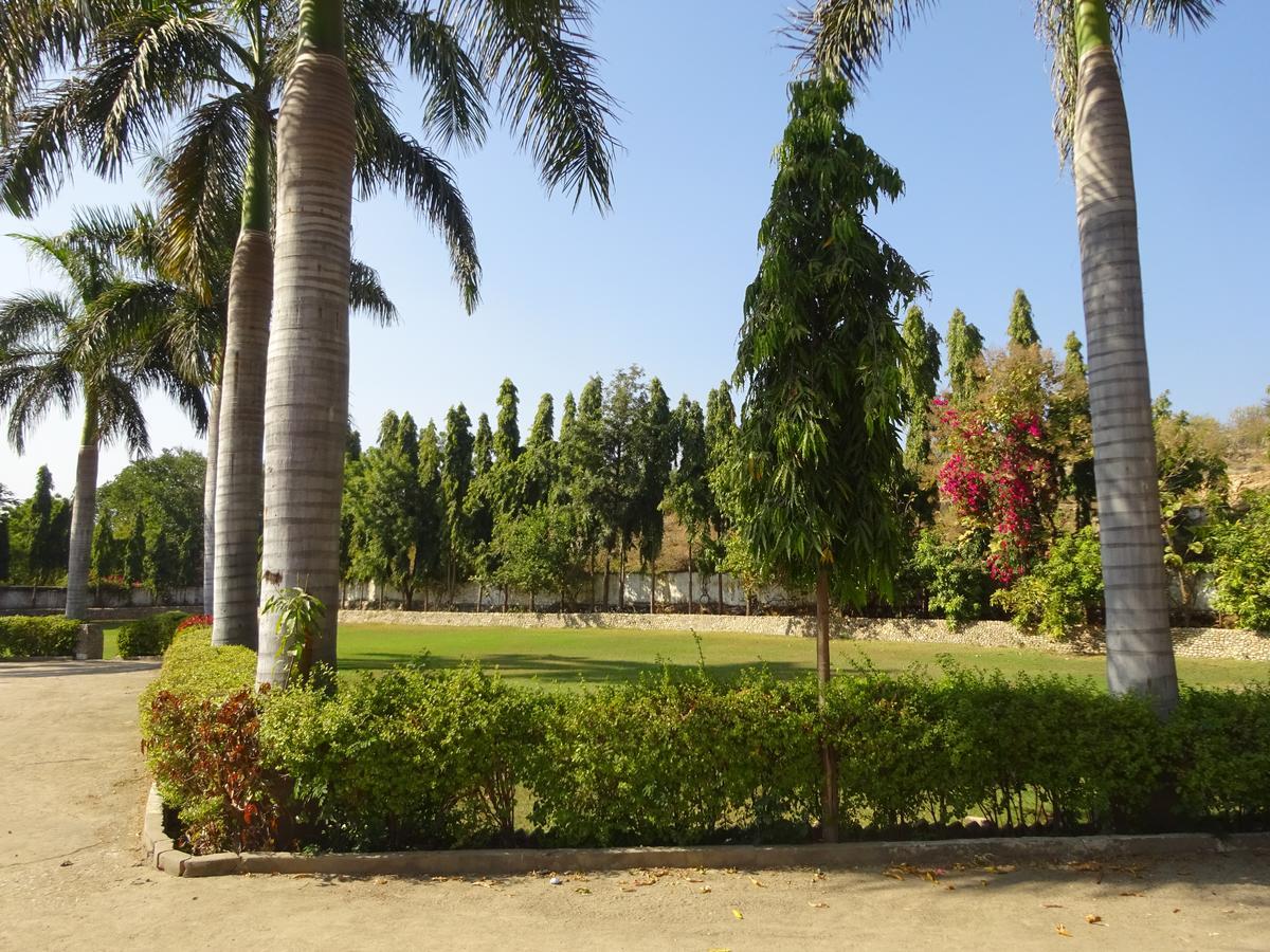 Hotel Utsav Nathdwara Luaran gambar