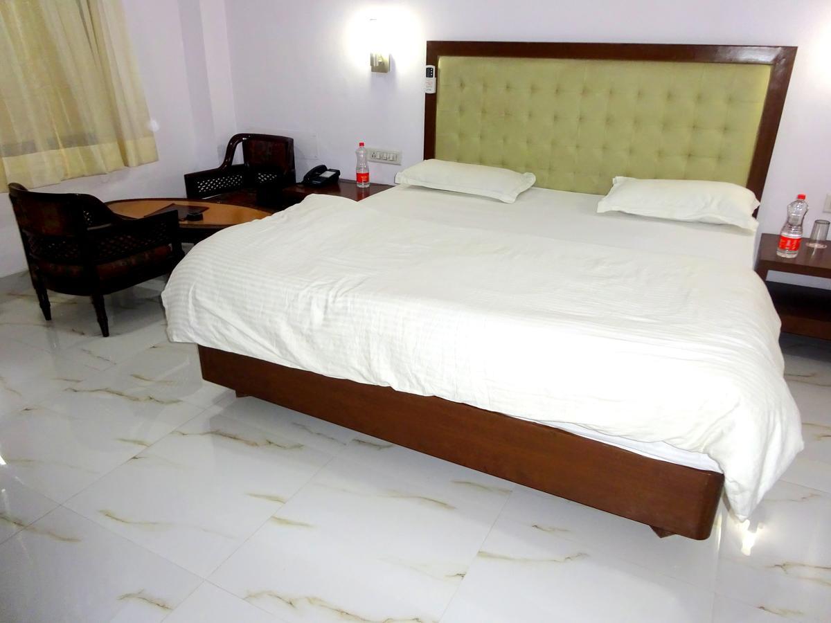 Hotel Utsav Nathdwara Luaran gambar