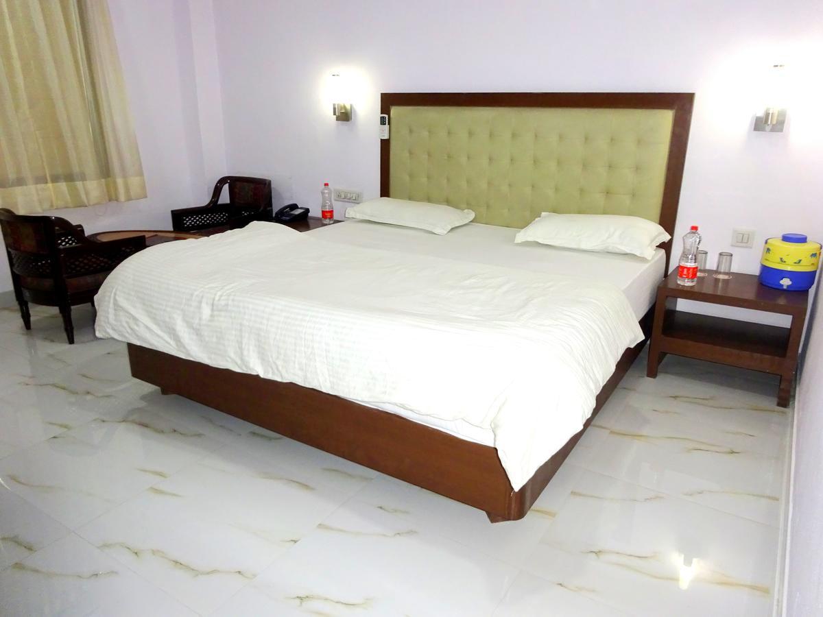 Hotel Utsav Nathdwara Luaran gambar