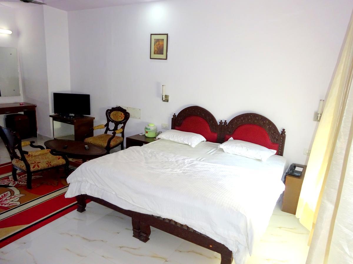Hotel Utsav Nathdwara Luaran gambar
